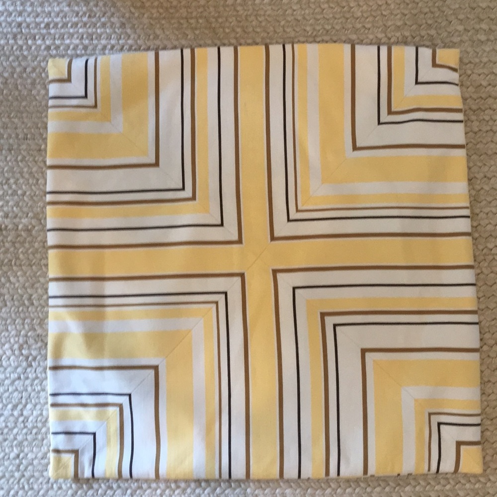 Pottery Barn Pillow covers Set of 3, 20 x 20